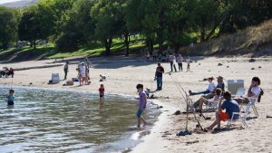 Family Vacation at Lake Roosevelt