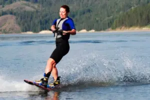 water skiing Lake Roosevelt Washington