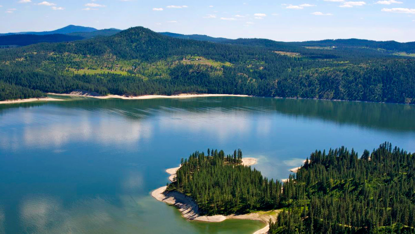 Lake Roosevelt Earth Day Boating